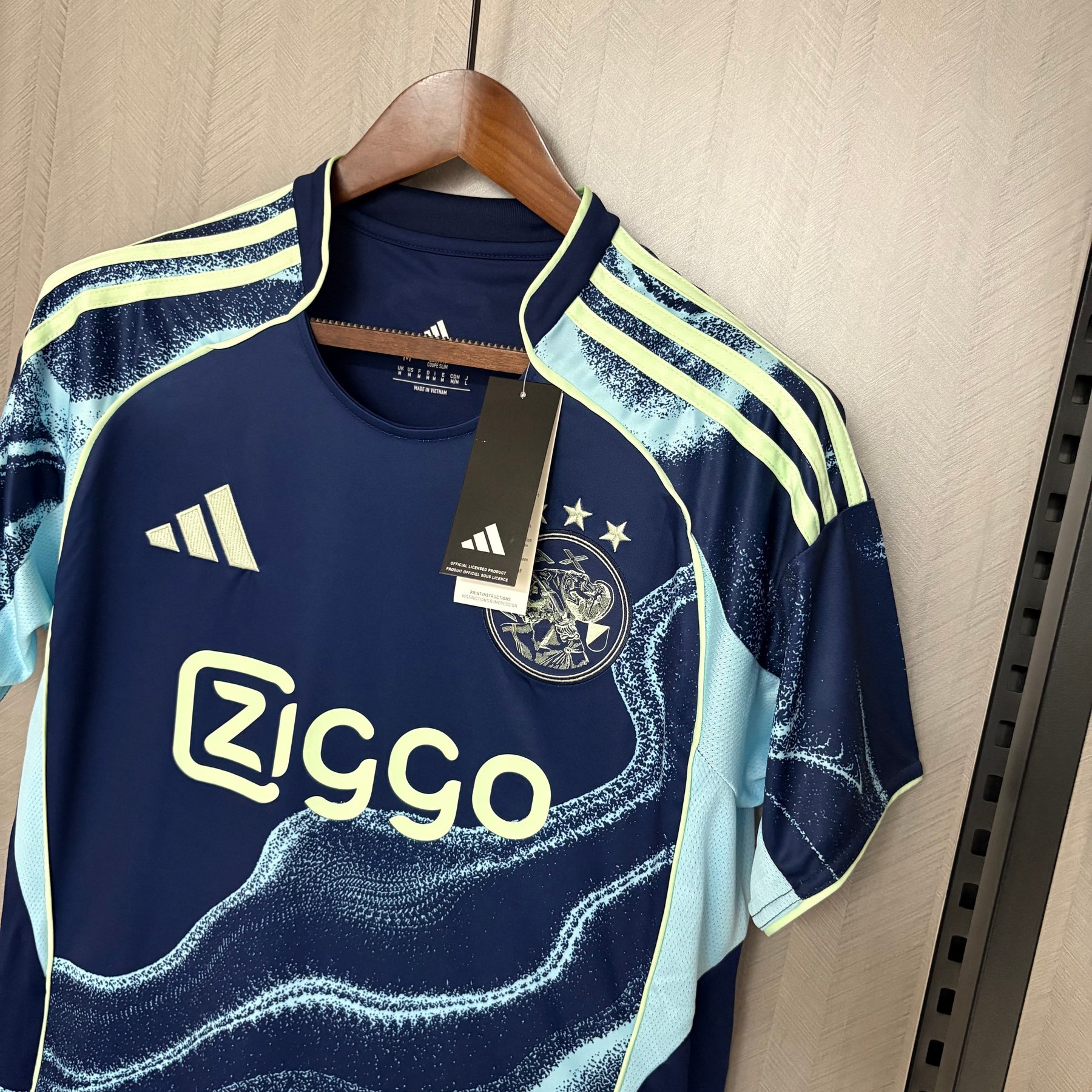 Camisa Ajax Away 25/26 - Azul e verde