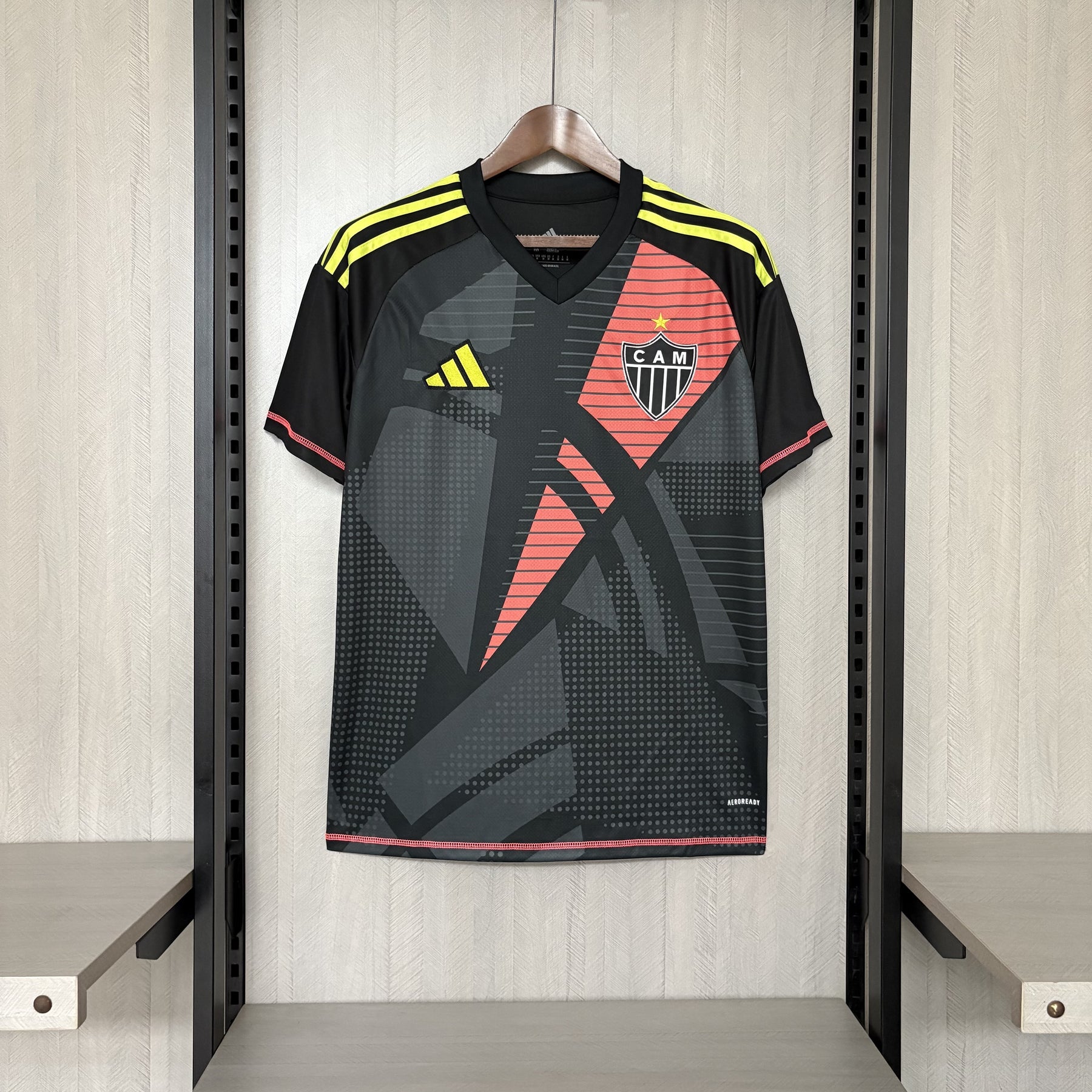 Camisa Atlético Mineiro Goleiro 25/26 - Preta