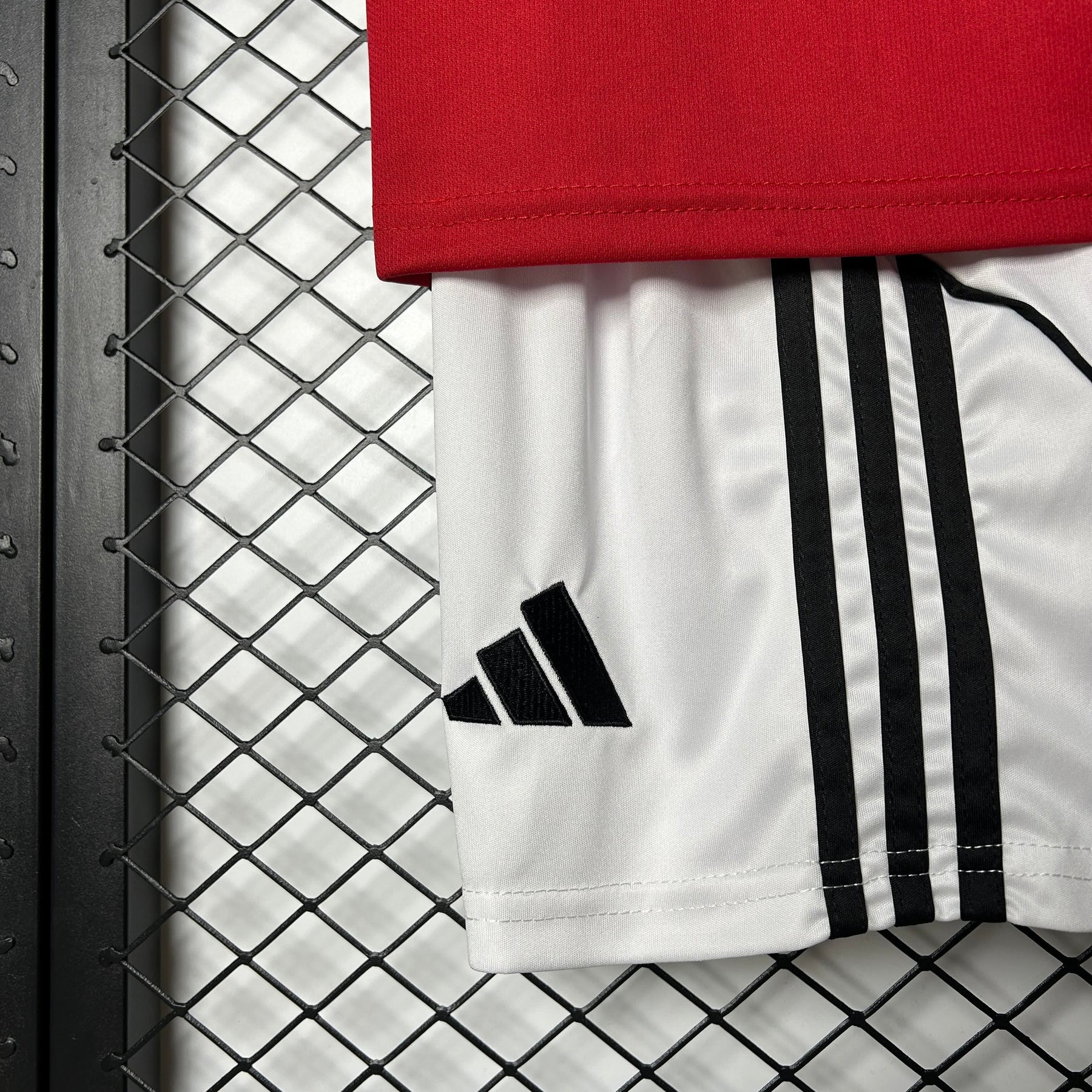 Conjunto Manchester United Home 25/26
