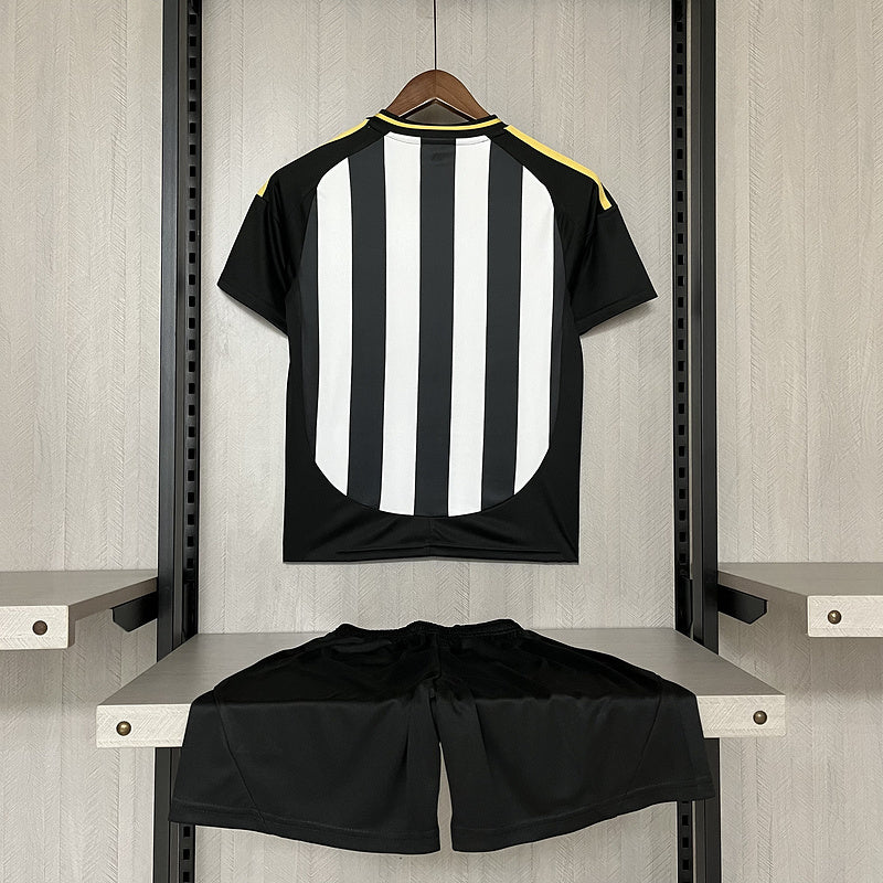 Conjunto Infantil Galo Titular 25/26 - Preto e Dourado