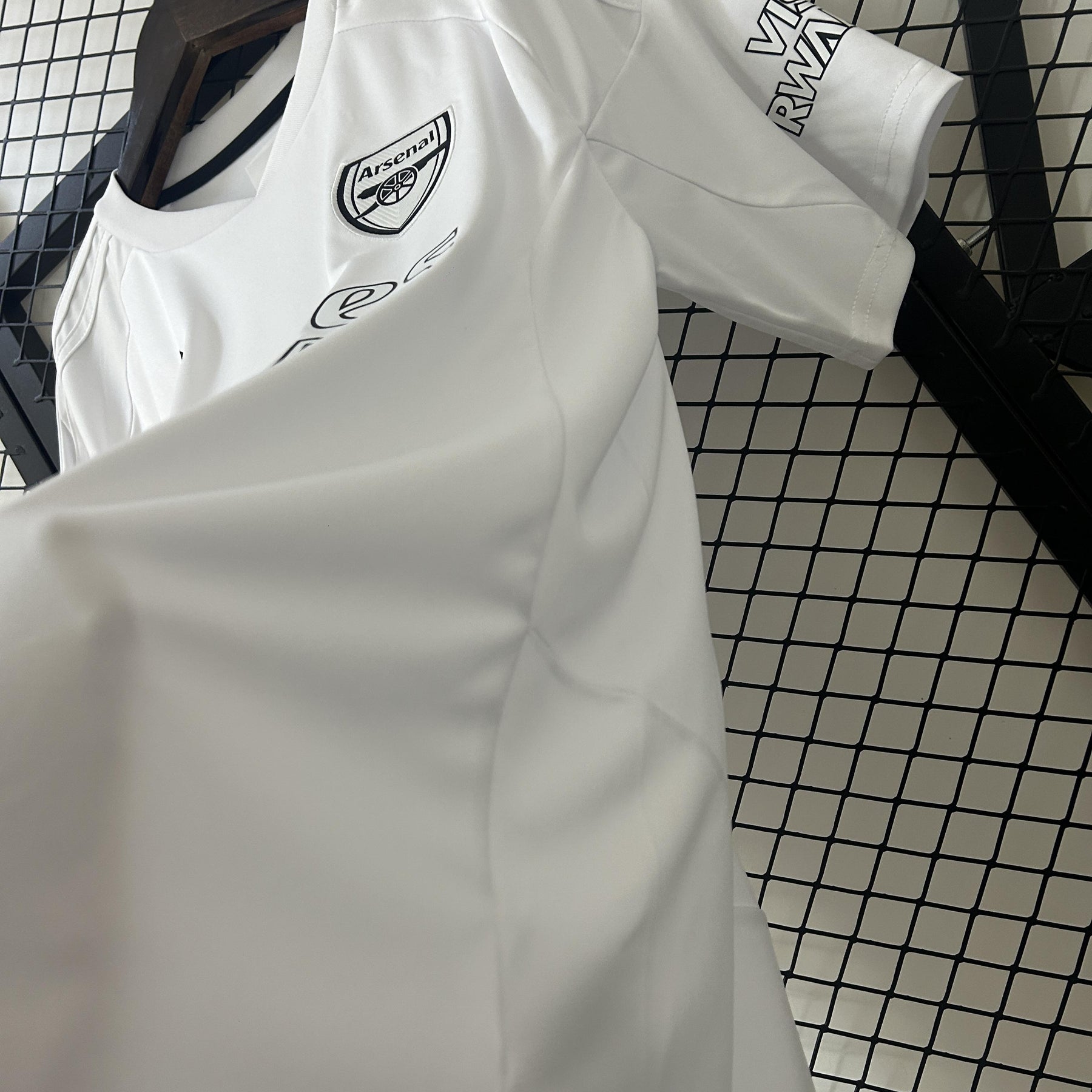 Camisa Arsenal Edição Especial 25/26 - Branca