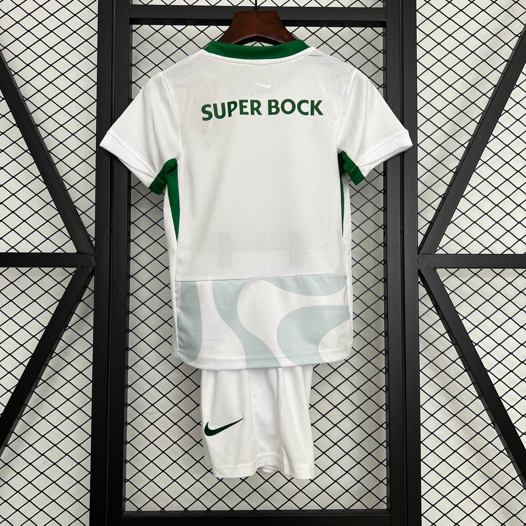 Conjunto Sporting Away 25/26