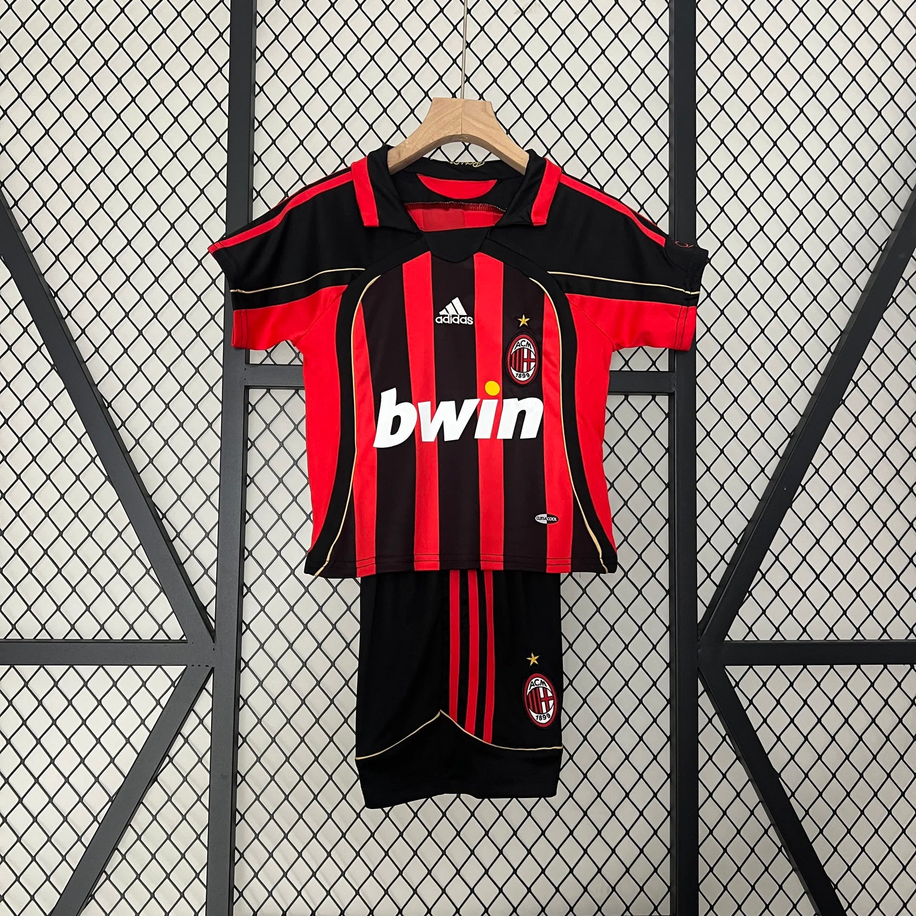Conjunto Infantil Milan Titular 2006 - Vermelho e Preto
