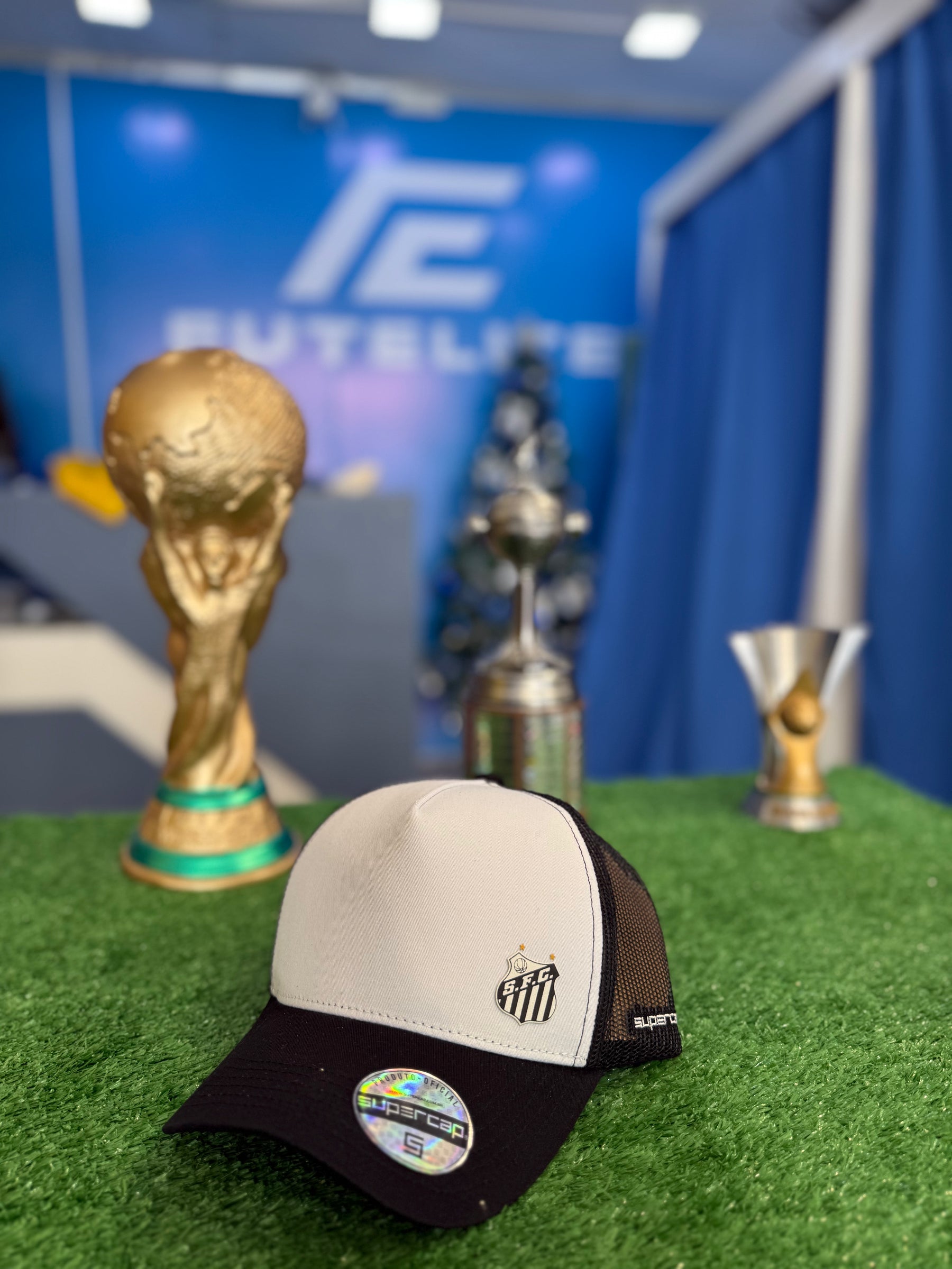 Boné Santos - Preto e Branco