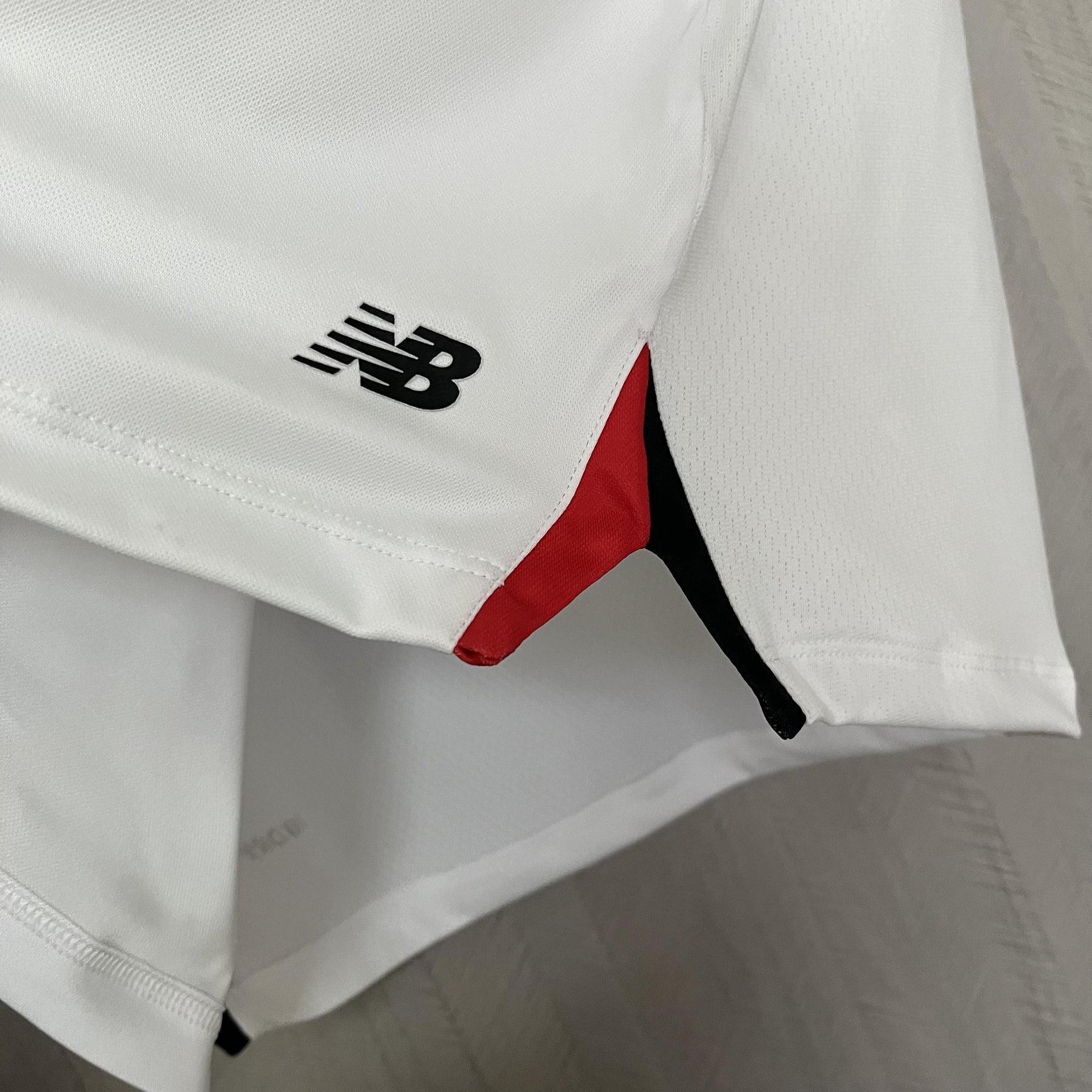 Camisa São Paulo Titular 25/26 - Versão Feminina Baby Look Branca