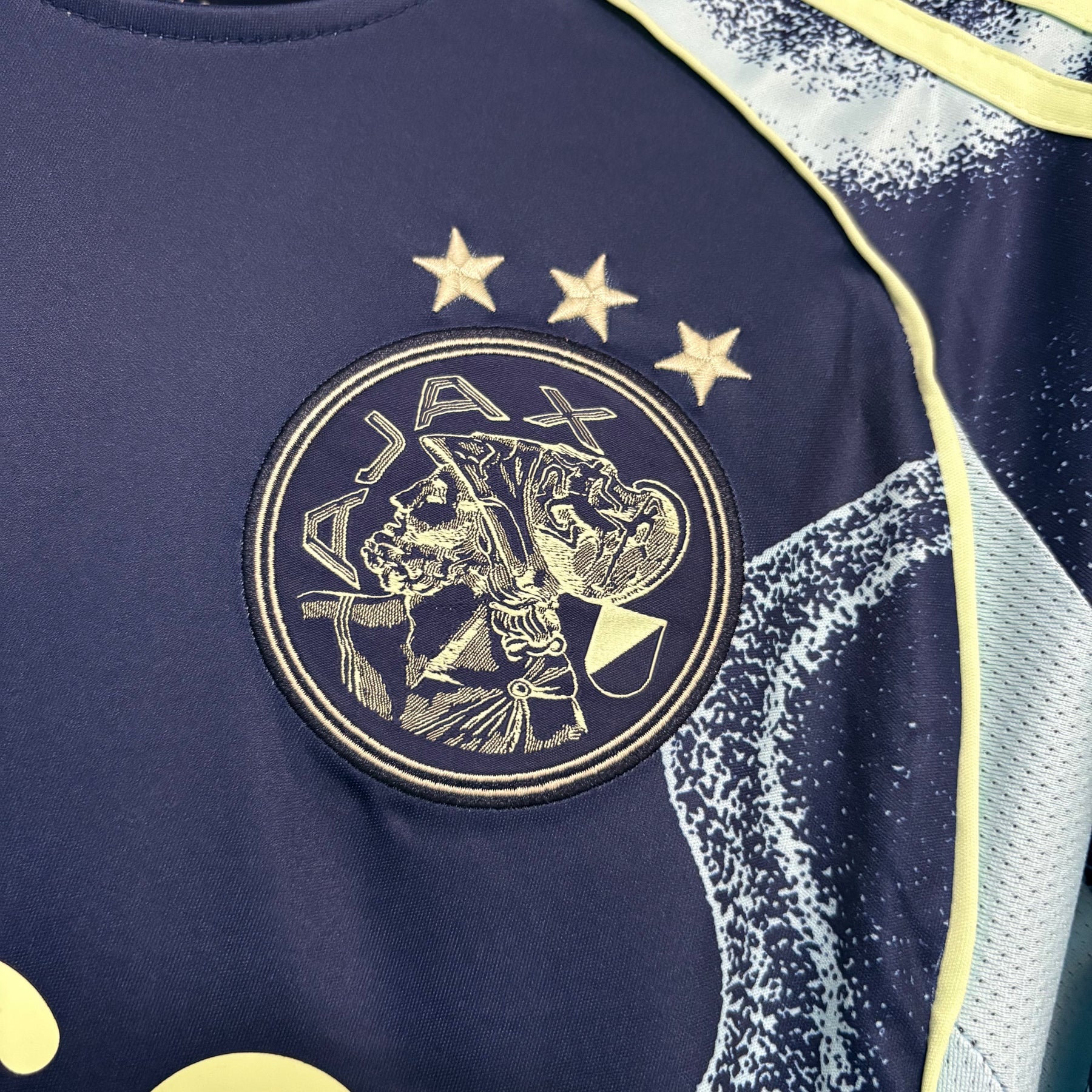 Camisa Ajax Away 25/26 - Azul e verde