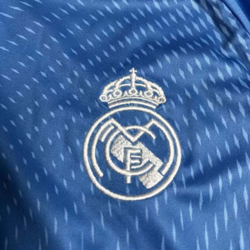 Conjunto Real Madrid 25/26 - Azul e branco