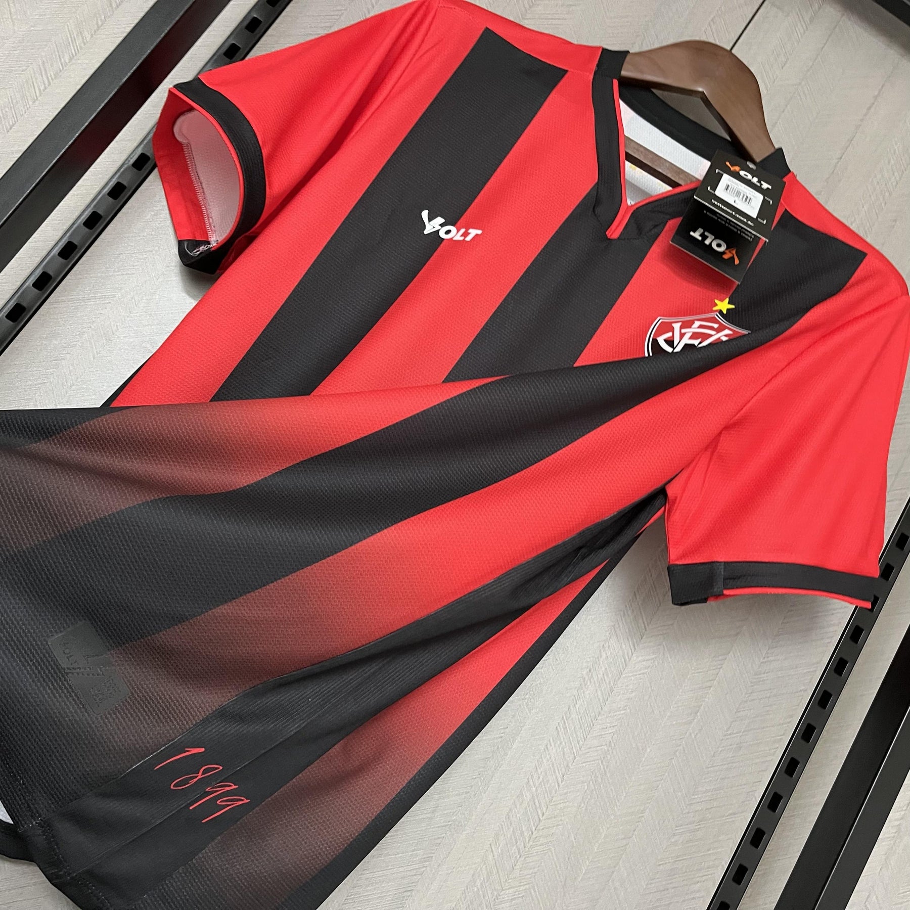 Camisa Vitória Titular 2024/25 - Versão Torcedor