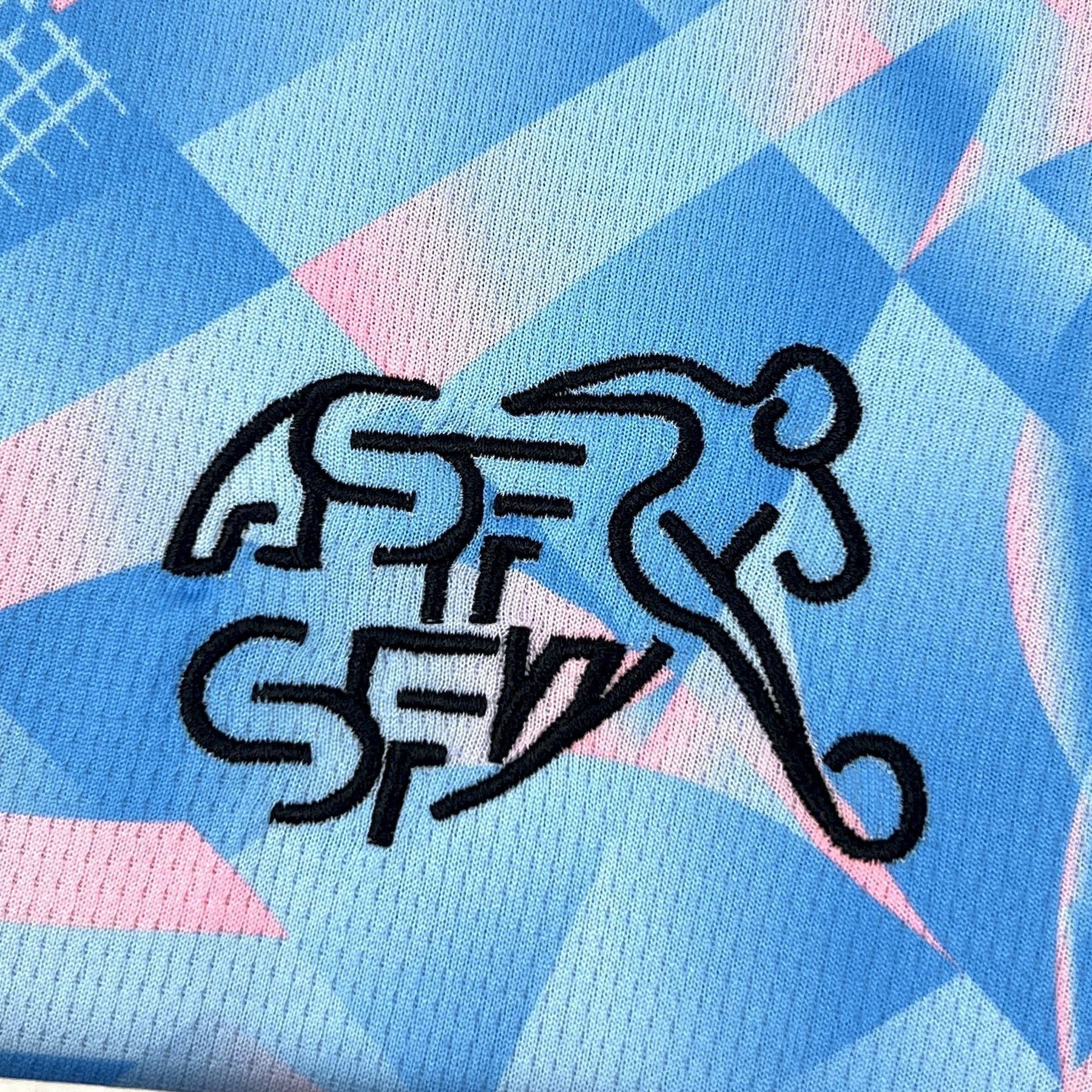 Camisa Suíça  26/27 - Masculina