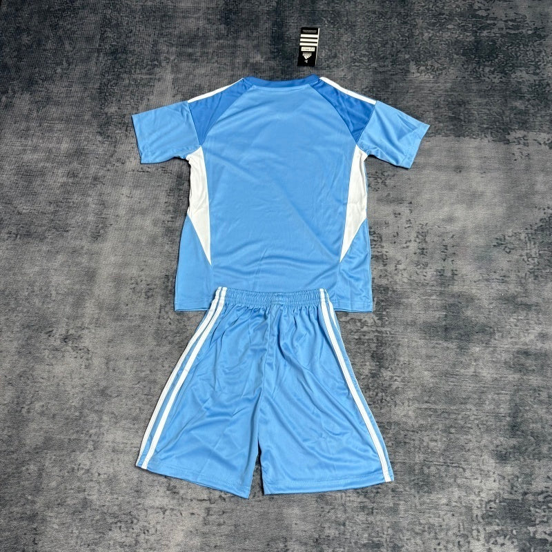 Conjunto Real Madrid 25/26 - Azul e branco