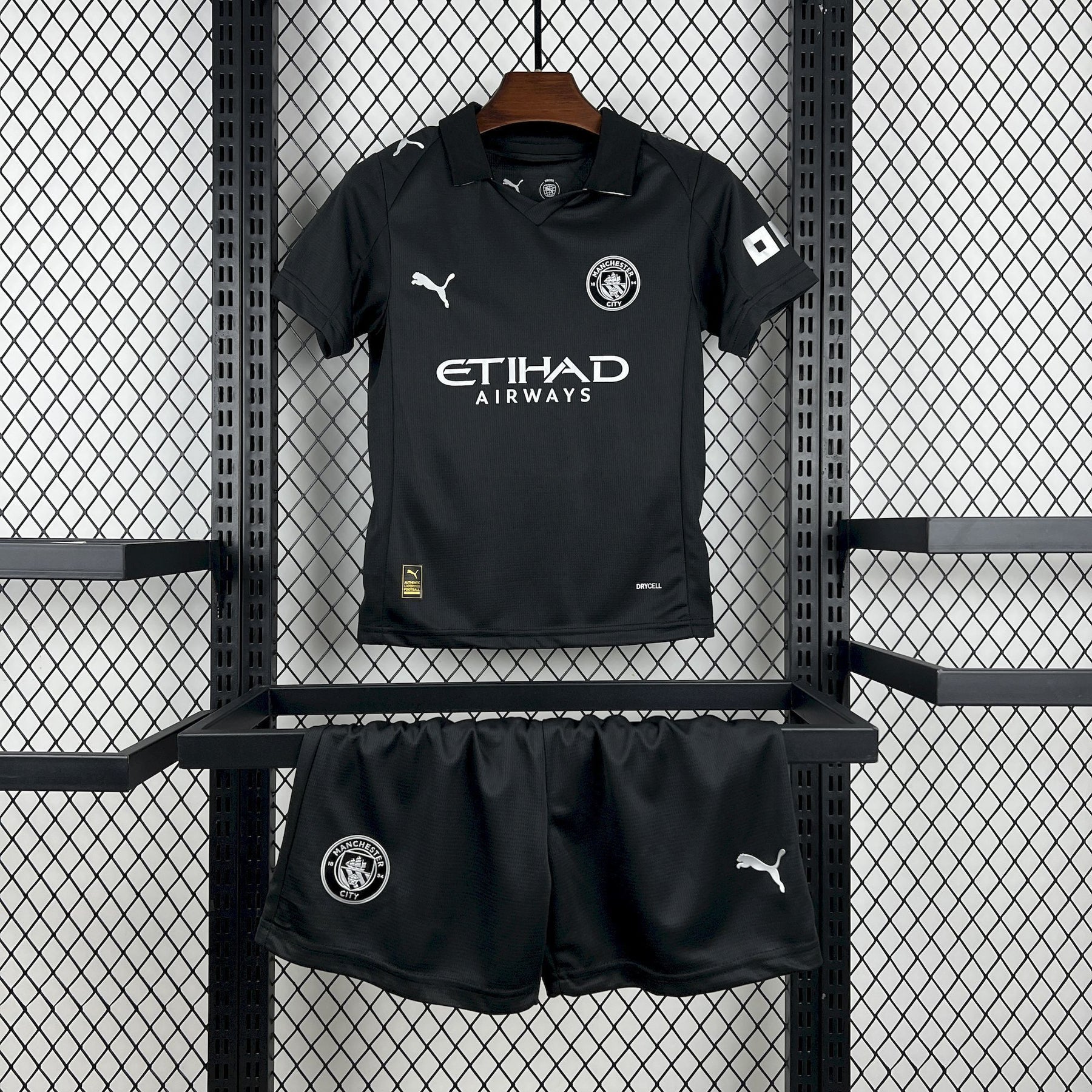 Conjunto Infantil Manchester City 25/26 - All Black