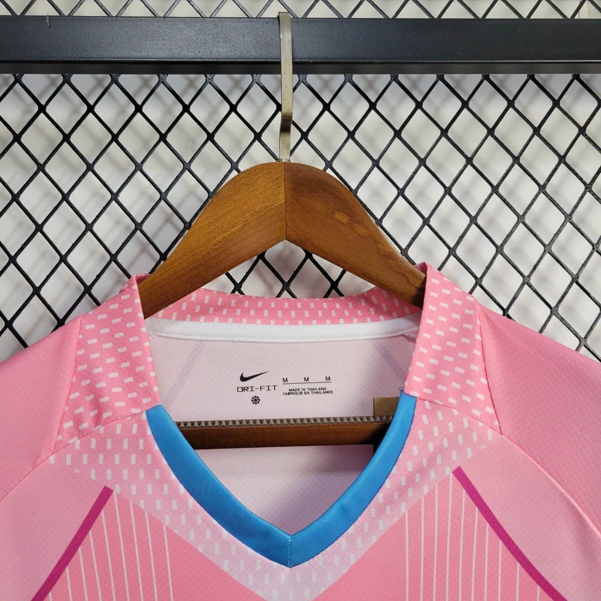 Camisa PSG Away 25/26 - Versão Feminina Baby Look