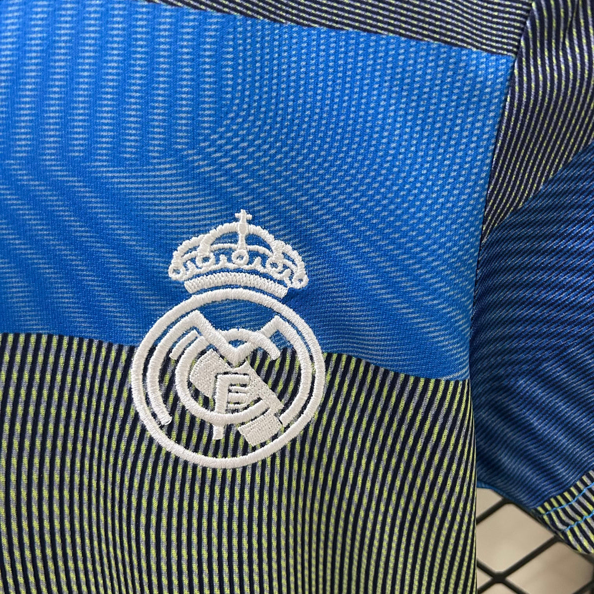Conjunto Infantil Real Madrid Away 25/26