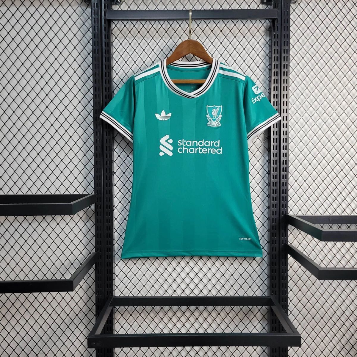 Camisa Liverpool Away 25/26 - Versão Feminina Baby Look