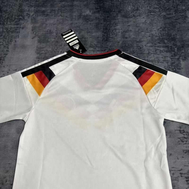 Conjunto Alemanha 25/26 Home - Branco e preto