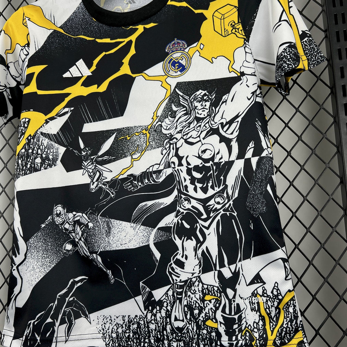 Conjunto Infantil Real Madrid 26/27 - Branco