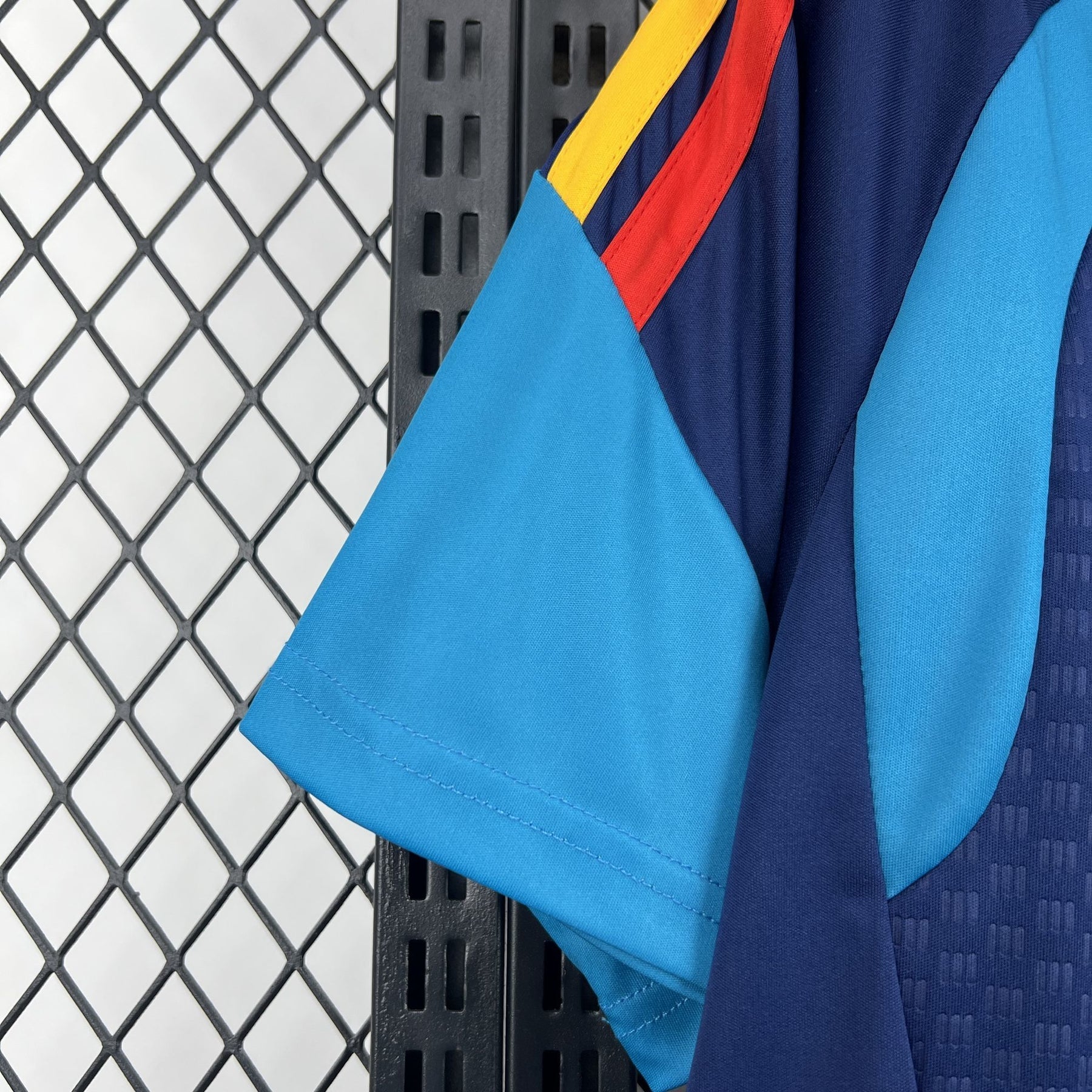 Camisa Espanha Pré-jogo 26/27 - Masculina