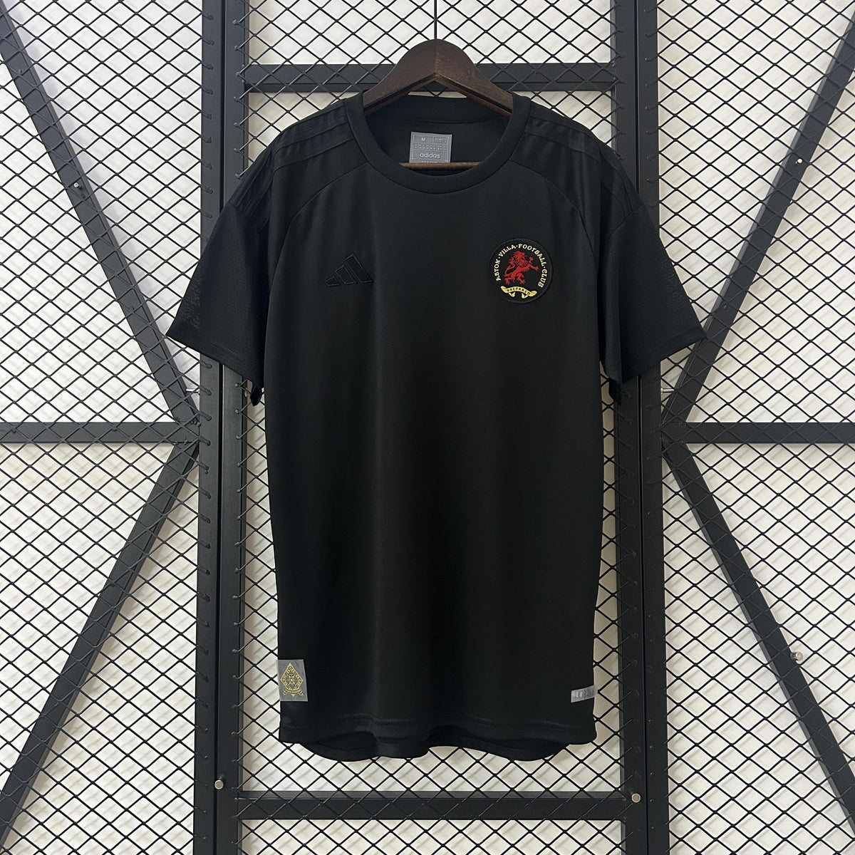 Camisa Aston Villa Edição Especial 25/26 - 125th Aniversário