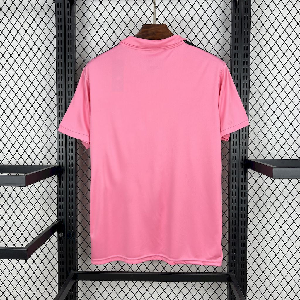 Camisa Real Madrid Edição Especial 25/26 - Versão Torcedor Rosa