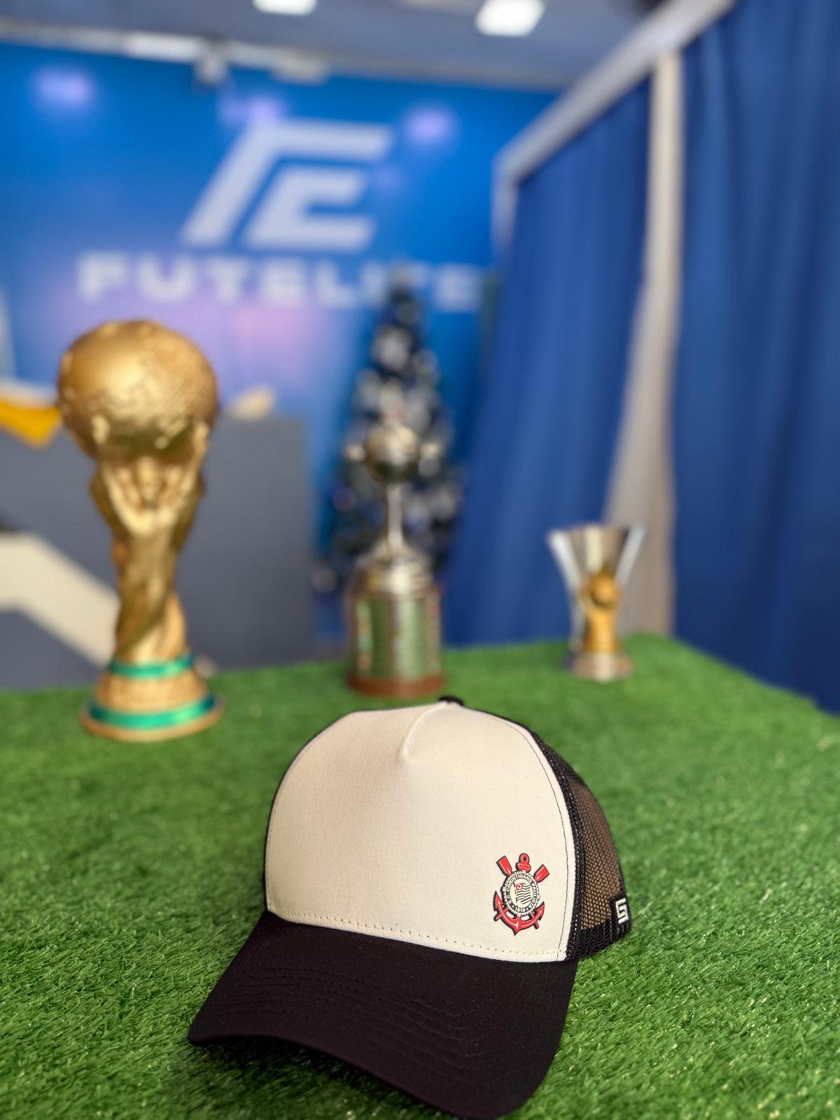 Boné Corinthians - Preto e Branco