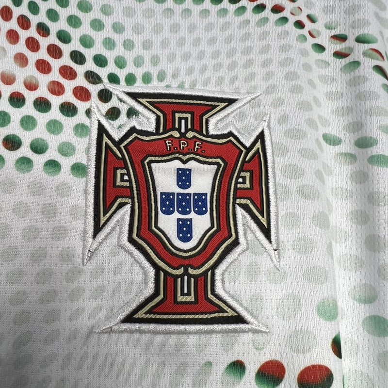 Camisa Portugal Fora 25/26 - Versão Torcedor Branca Puma