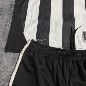 Conjunto Botafogo Home 25/26 - Preto e branco