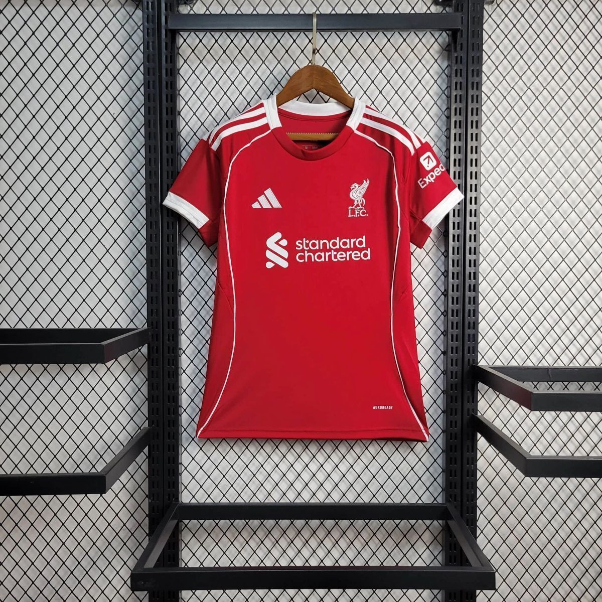 Camisa Liverpool Home 25/26 - Versão Feminina Baby Look