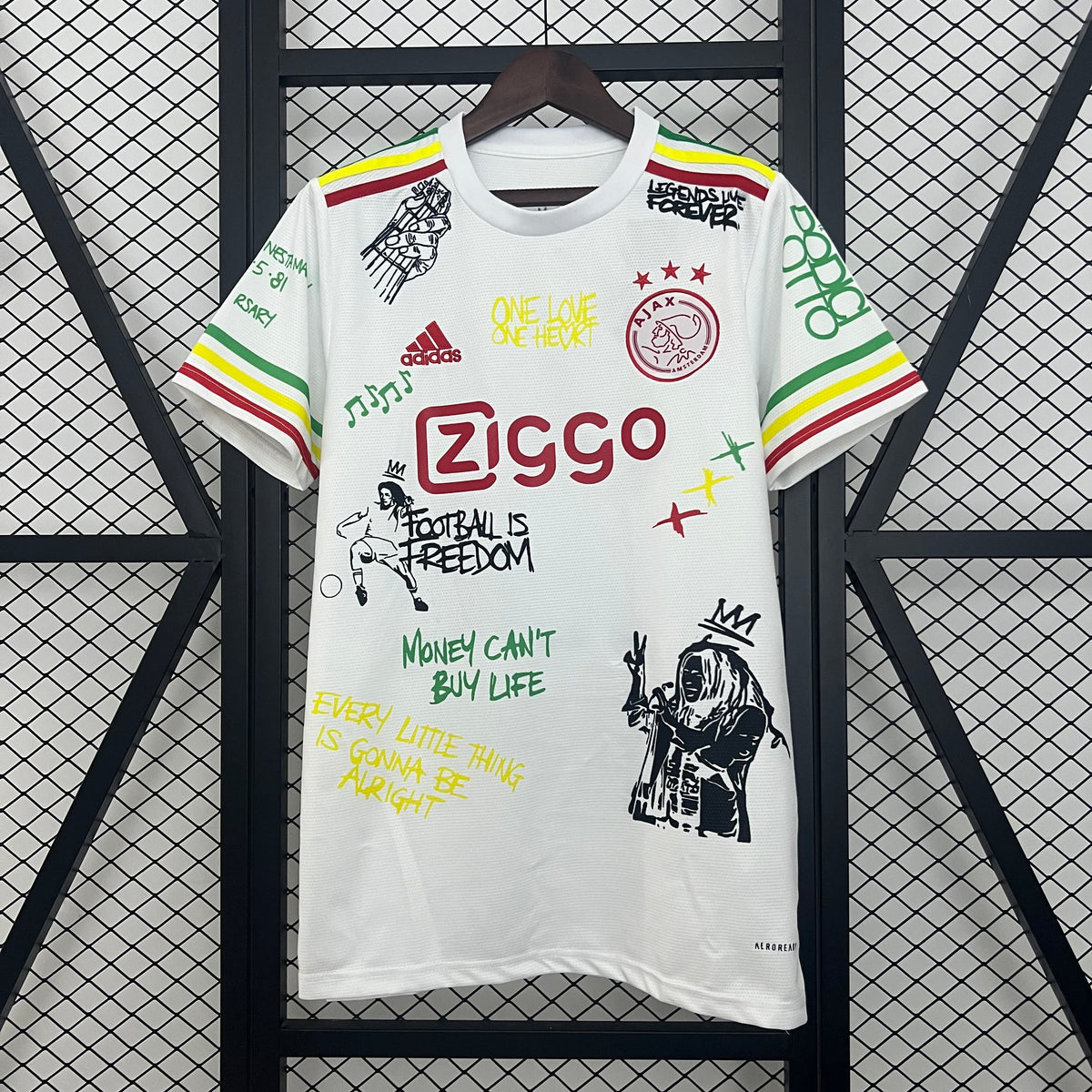 Camisa Ajax Edição Especial 25/26 - Branca Bob Marley