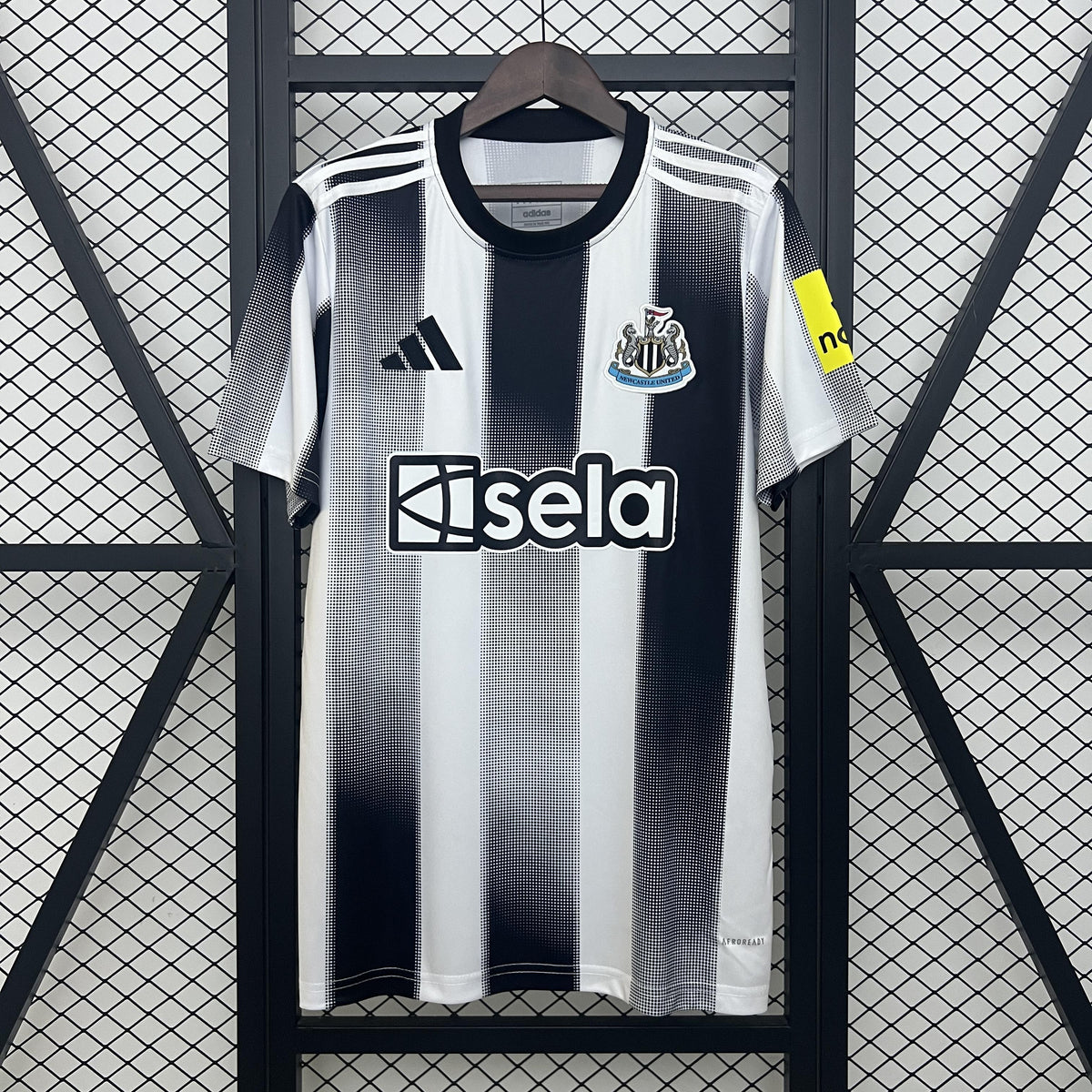 Camisa NewCastle Titular 25/26 - Preta e Branco