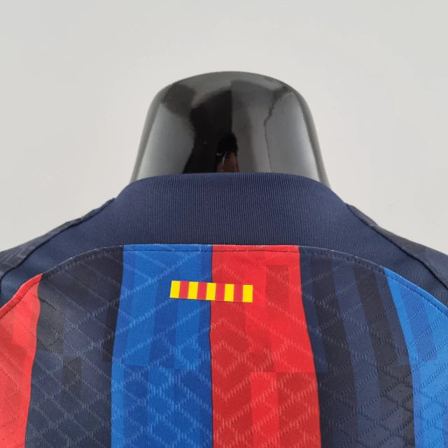 Camisa Barcelona Home 22/23 Jogador Nike Masculina - Azul Marinho, Azul Royal e Vermelho