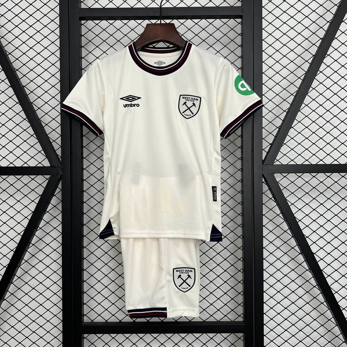 Conjunto West Ham 25/26 - Branca