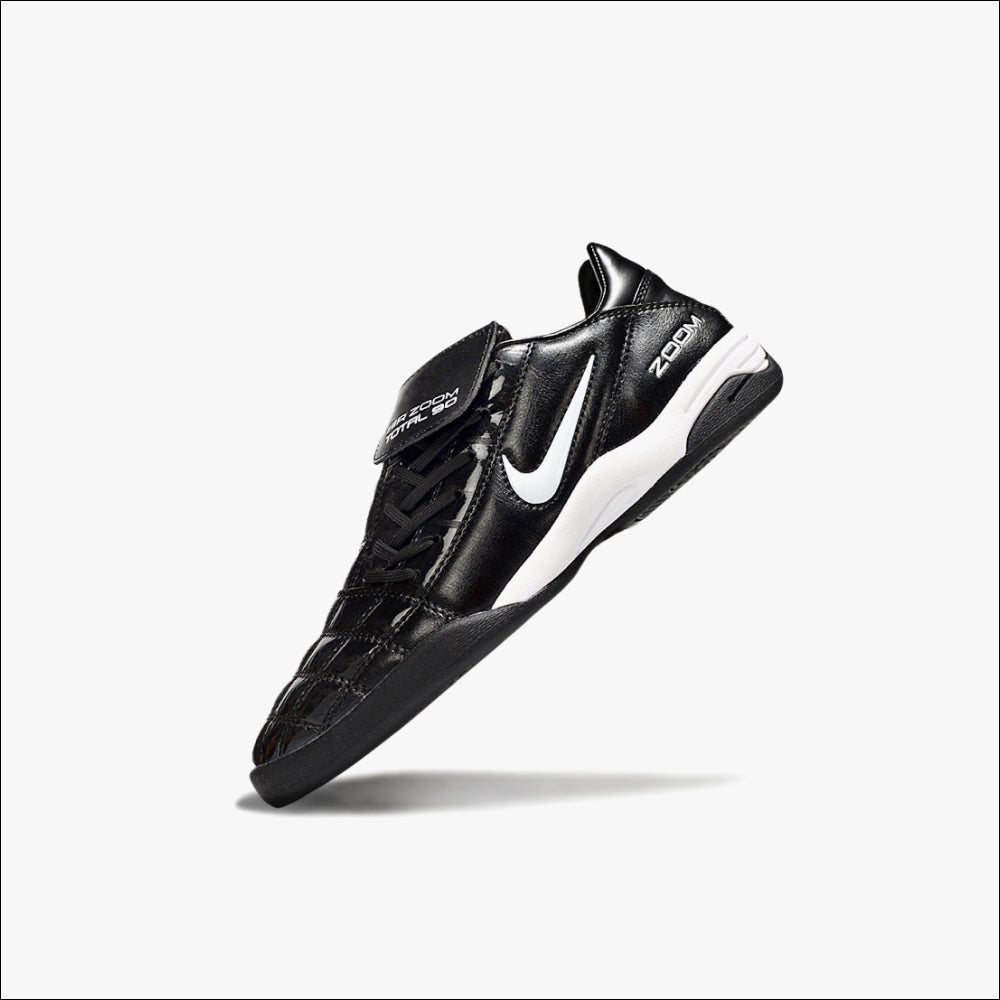 NIKE TOTAL 90 (IC)